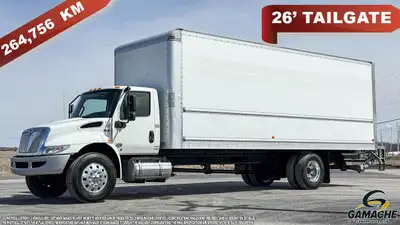 Heavy truck / Camion lourd - # STOCK: C-37396 2020 INTERNATIONAL MV607 CAMION FOURGON AVEC HAYON ÉLÉ...