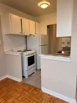 Park Towers in Long Term Rentals in Mississauga / Peel Region - Image 3
