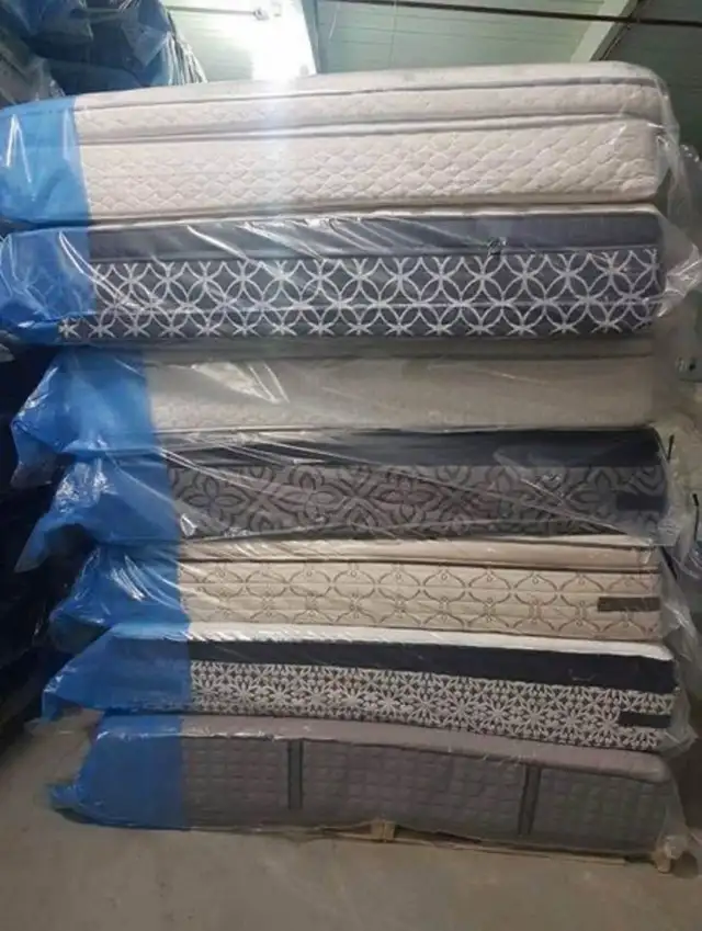 Wonderful Queen Double and Single used mattresses and box spring in Beds & Mattresses in Delta/Surrey/Langley - Image 9