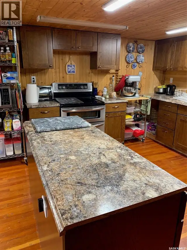 222 1st AVENUE Glaslyn, Saskatchewan in Houses for Sale in Prince Albert - Image 14