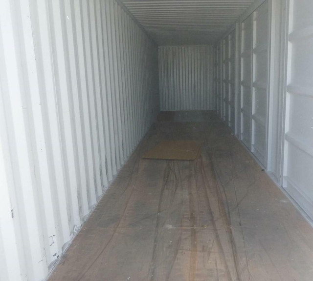 New 40ft hq sea can container finance available shipping Canada in Other in Whitehorse - Image 4