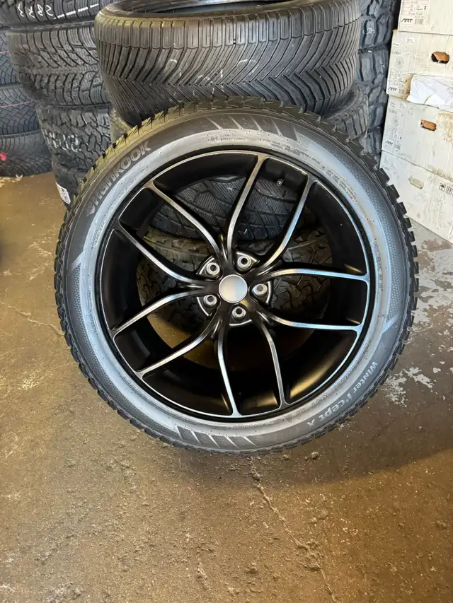 Four New 20″5x120 Tesla X/Honda Replika w/ 255/50R20 hankook in Tires & Rims in Oakville / Halton Region - Image 2