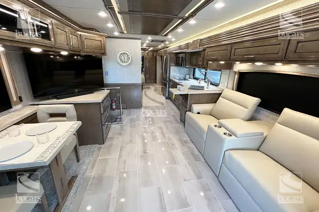 2023 NEWMAR SUPERSTAR 4061 in RVs & Motorhomes in Calgary - Image 10