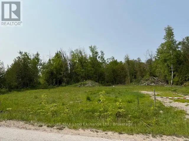 3 LORNE BEACH ROAD Kincardine, Ontario in Land for Sale in Owen Sound - Image 3