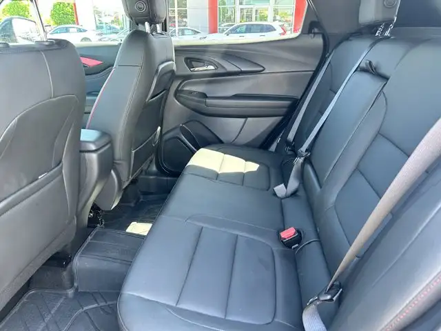 2025 Chevrolet Trailblazer RS | All Weather Mats | Low Km's in Cars & Trucks in Hamilton - Image 22