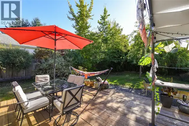 2767 Ulverston Ave Cumberland, British Columbia in Houses for Sale in Comox / Courtenay / Cumberland - Image 34