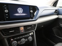The Volkswagen Taos is a compact SUV that delivers big on style, space, and performance. With a turb... (image 7)