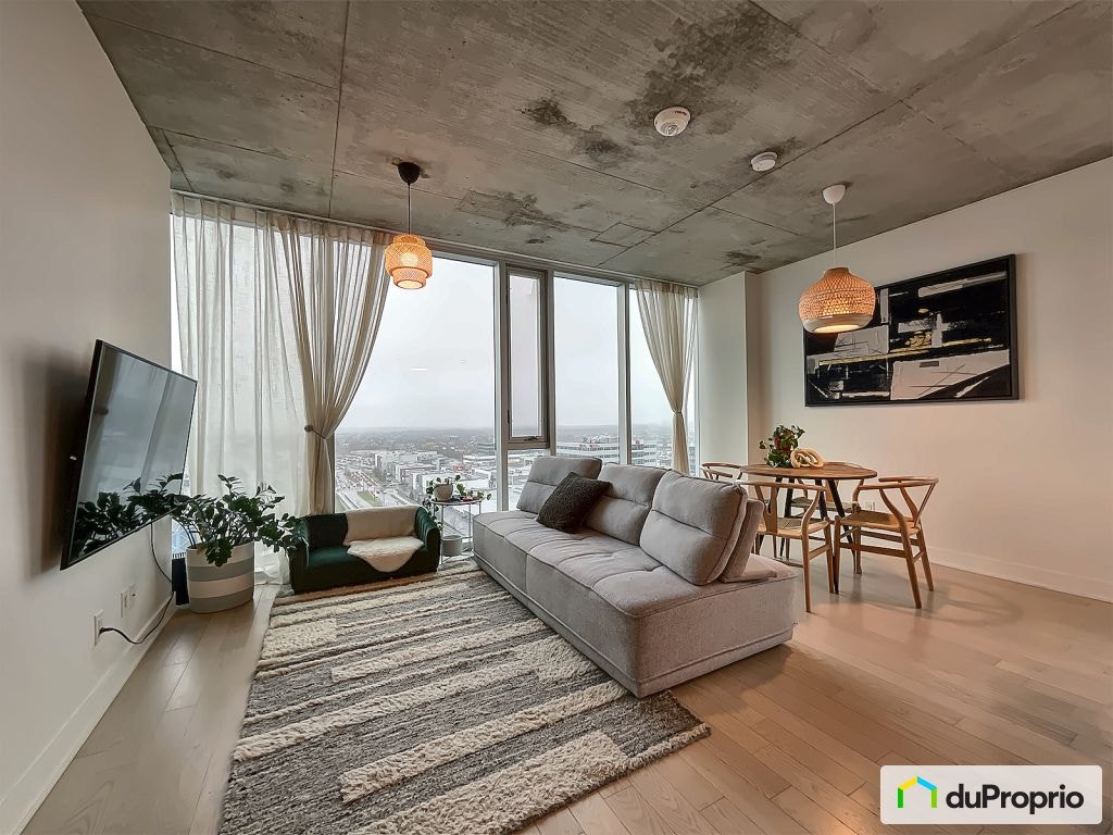 $749,000 - Condominium for sale in Brossard — photo 1
