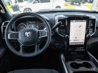 Welcome to 400 Chrysler Dodge Jeep Ram. Powerful 6.7L turbo diesel engine - Advanced infotainment sy... (image 2)