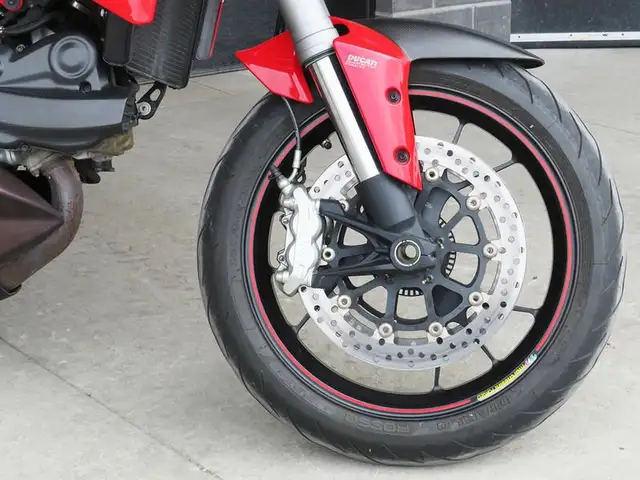 2014 Ducati Multistrada 1200 S Pikes Peak in Sport Touring in Cambridge - Image 11