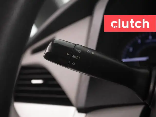 2020 Toyota Sienna LE 8-Passenger in Cars & Trucks in City of Toronto - Image 24