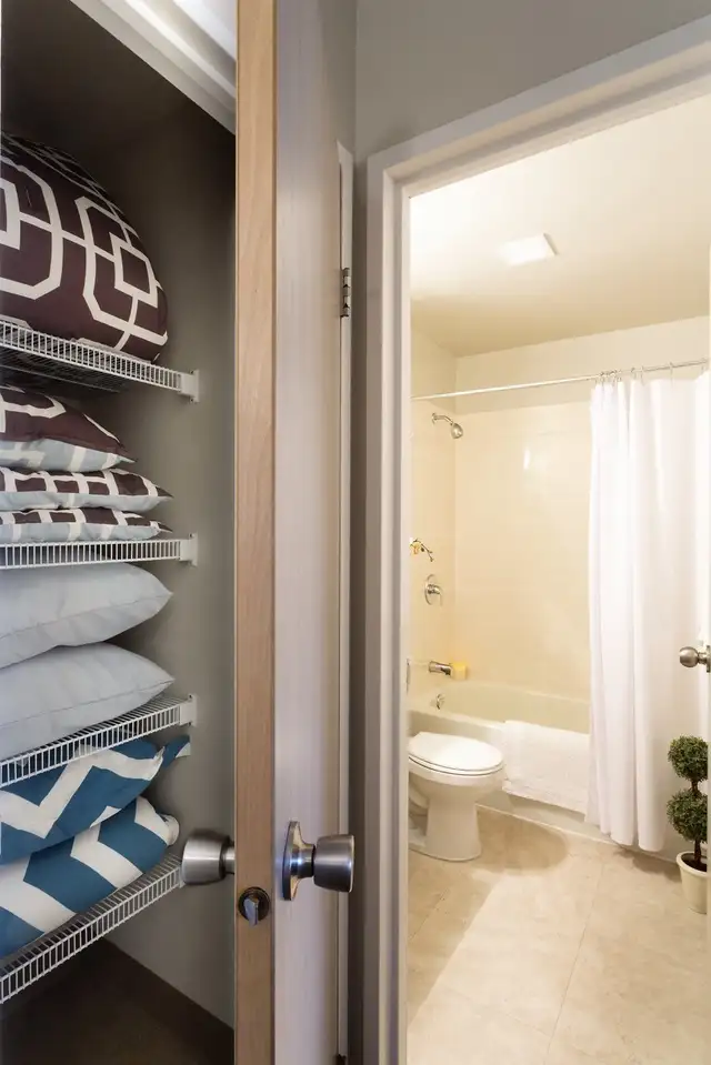 St. Vital Villa & Westover Square - 2 Bedroom  Apartment for Ren in Long Term Rentals in Winnipeg - Image 19