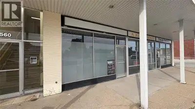 Main floor commercial space (575sqft) available facing Exmouth Street in the busy Northgate Plaza. H...