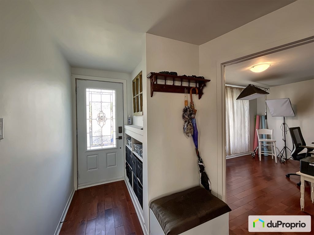 $649,000 - Bungalow for sale in Longueuil (Vieux-Longueuil) — photo 3