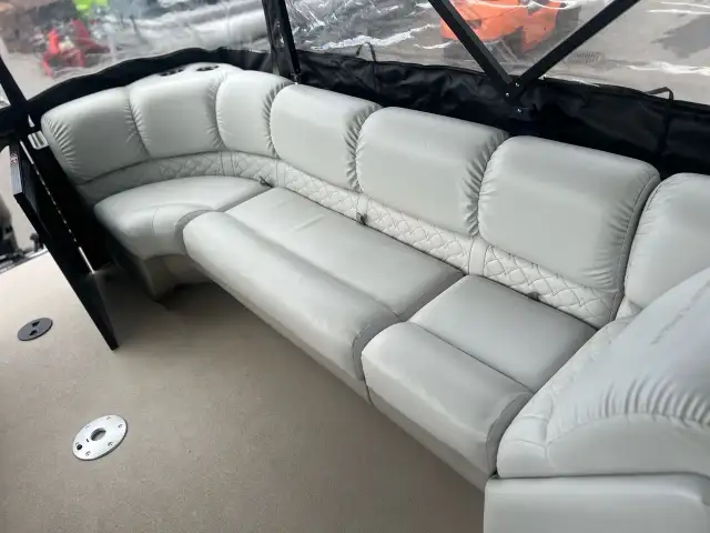 2018 CRESTLINER 200 RALLY DX in Powerboats & Motorboats in Saguenay - Image 18