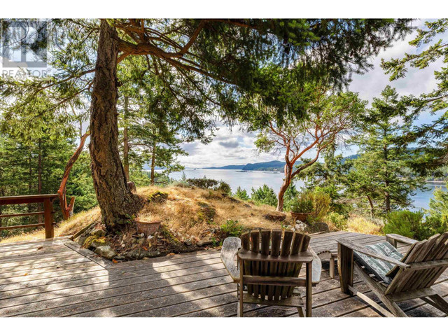 498 MARINE TURNABOUT Mayne Island, British Columbia in Houses for Sale in Victoria - Image 2