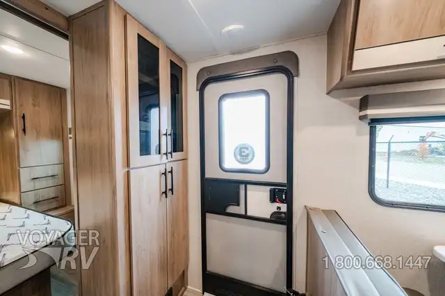 2023 Grand Design Imagine XLS 23BHE in Travel Trailers & Campers in Kelowna - Image 38