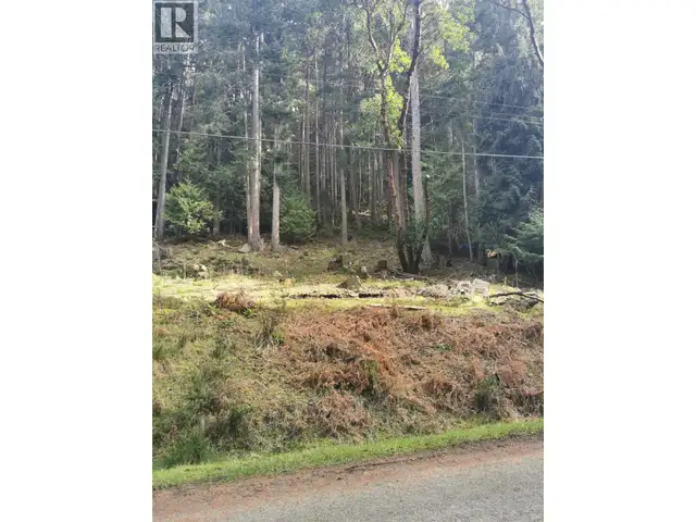 LOT 25 WOOD DALE DRIVE Mayne Island, British Columbia in Land for Sale in Victoria - Image 5