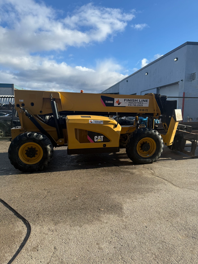 2015 CAT TL1055 TELEHANDLER FOR SALE!! $118,000 CAB/HEAT/AC FF TIRES 3400 HOURS UNIT IS WORK READY L...