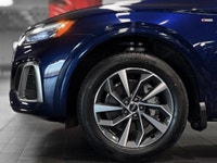 The 2022 Audi Q5 Progressiv is a premium compact luxury SUV that includes significant luxury and tec... (image 6)