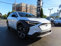 LOW LOW KMS CALL FOR APPOINTMENT - 100% CANADIAN VEHICLE Visit Our Website @ EliteLuxuryMotors.ca __... (image 5)