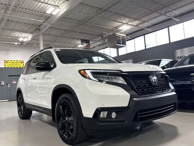2021 Honda Passport Touring|AWD|NAV|SUNROOF|LEATHER|WIRELESSCHAR