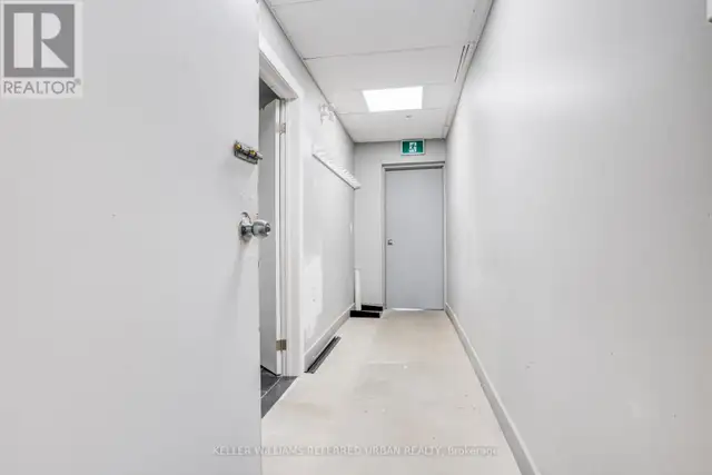 706 PAPE AVENUE Toronto (Playter Estates-Danforth), Ontario in Commercial & Office Space for Rent in City of Toronto - Image 23