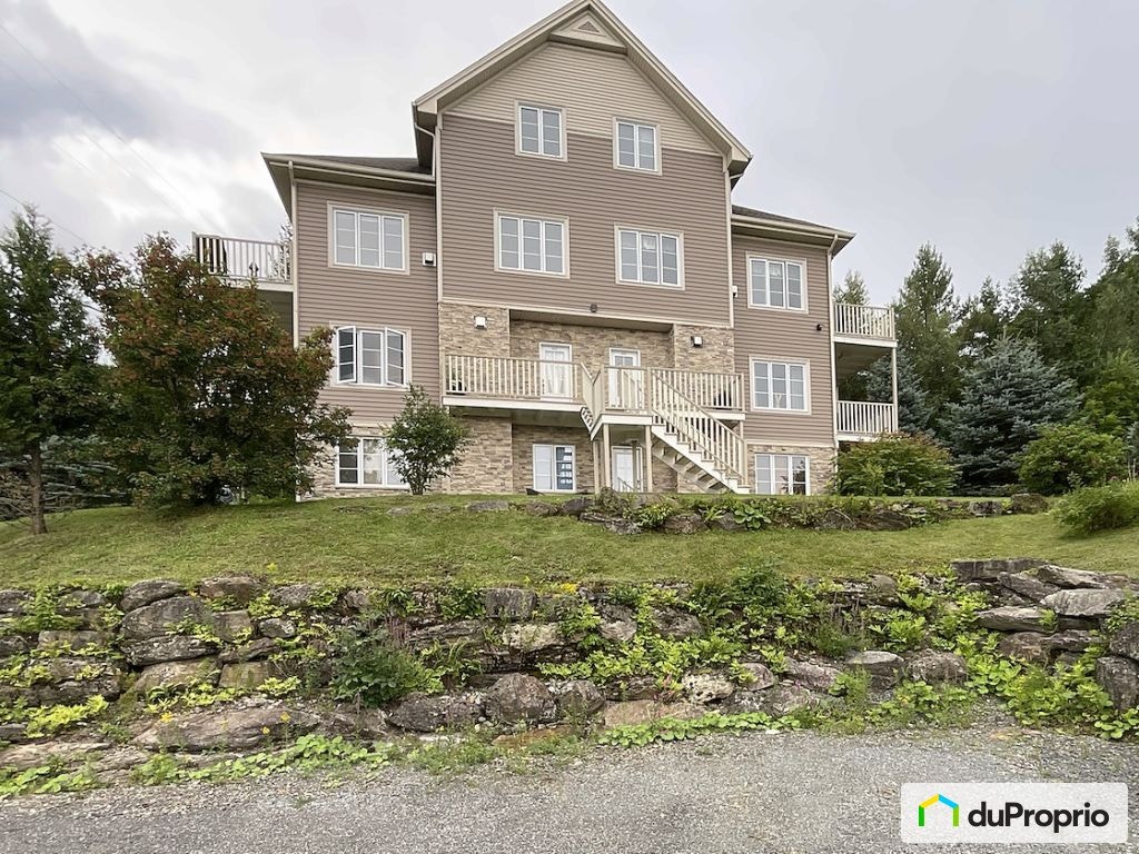 $438,000 - Condominium for sale in Sutton — photo 1