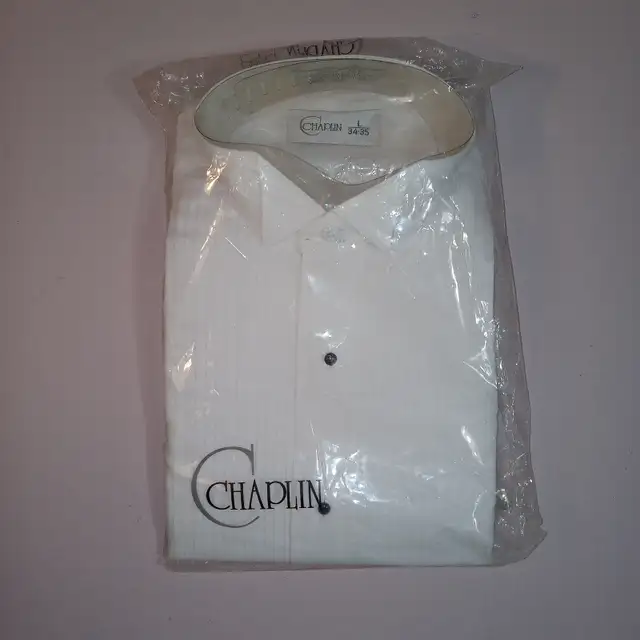 Chaplin Tuxedo Shirt  L  34-35 White with Black Buttons New in Men's in Belleville - Image 2