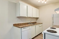 Amenities: Spacious Rooms • Balconies • Air Conditioning Suite & Building: Spacious one-bedroom and... (image 4)