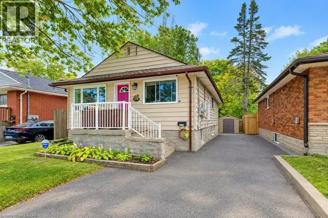 174 GLEN Road Kitchener, Ontario in Houses for Sale in Kitchener / Waterloo - Image 3