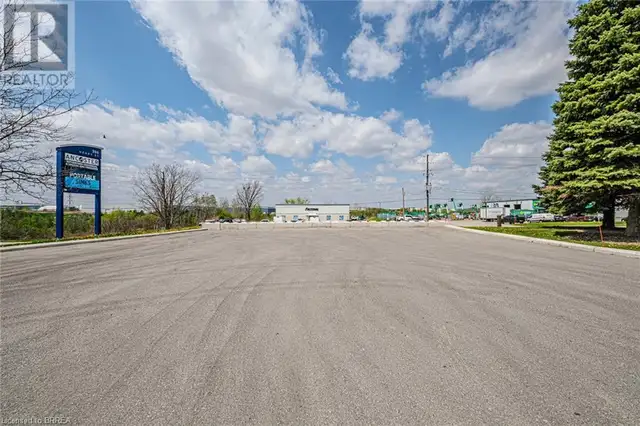 396 HENRY Street Brantford, Ontario in Commercial & Office Space for Rent in Brantford - Image 7