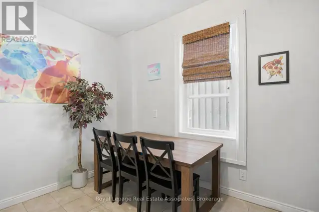 51 WELLINGTON STREET N Hamilton (Beasley), Ontario in Houses for Sale in Kitchener / Waterloo - Image 8