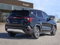 *Sunroof, Heated Steering Wheel, Heated Seats, Apple CarPlay, Android Auto!* With an intelligently c... (image 5)