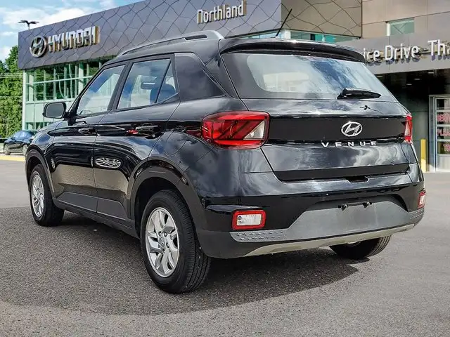 2024 Hyundai Venue Preferred | FWD | Remote Start in Cars & Trucks in Prince George - Image 4
