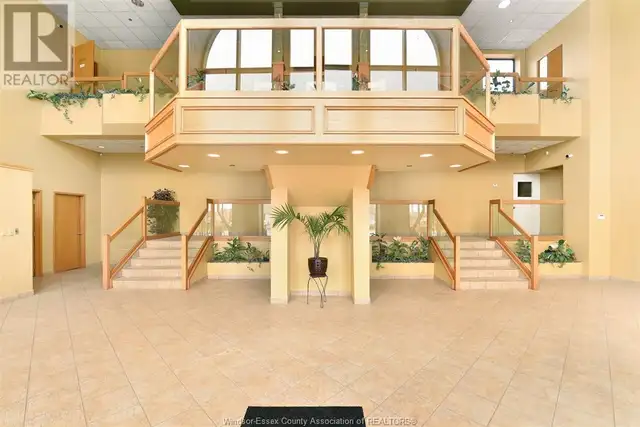 1153 TECUMSEH ROAD West Windsor, Ontario in Commercial & Office Space for Rent in Windsor Region - Image 12