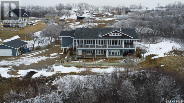 302 McKillop PLACE Last Mountain Lake East Side, Saskatchewan in Houses for Sale in Moose Jaw - Image 4