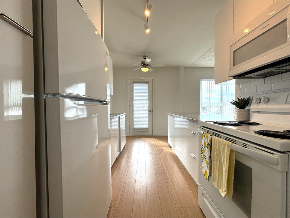 LORENTZ UNITS FOR RENT READY LATE FALL! 2