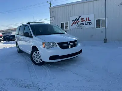 2 Keys No Reported Accidents Remote Starter 2014 Dodge Grand Caravan SXT 200,466 KMs 3.6L 6cyl autom...