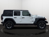 SPECIAL OFFER! Cloth Low-Back Bucket Seats, Remote Start System, Heated Front Seats, Heated Steering... (image 5)