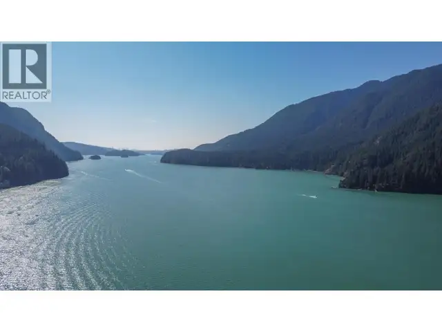 1 BUNTZEN BAY North Vancouver, British Columbia in Land for Sale in Burnaby/New Westminster - Image 8