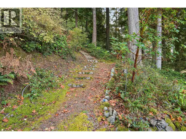 706 HORTON BAY ROAD Mayne Island, British Columbia | Houses for Sale ...