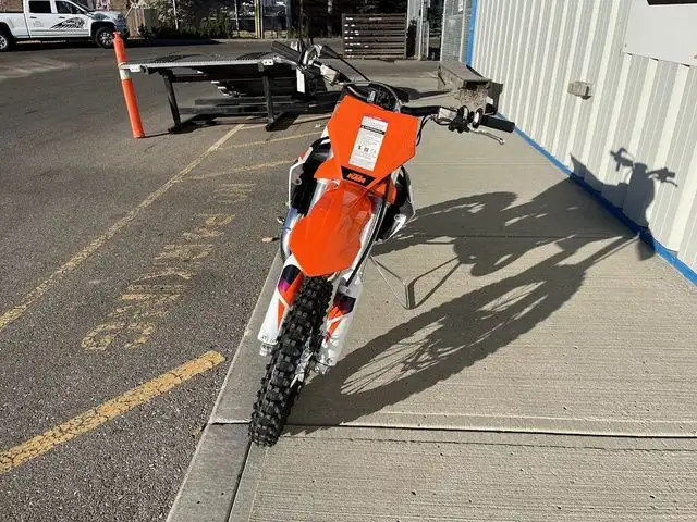 2026 KTM SX 65 in Dirt Bikes & Motocross in Calgary - Image 4