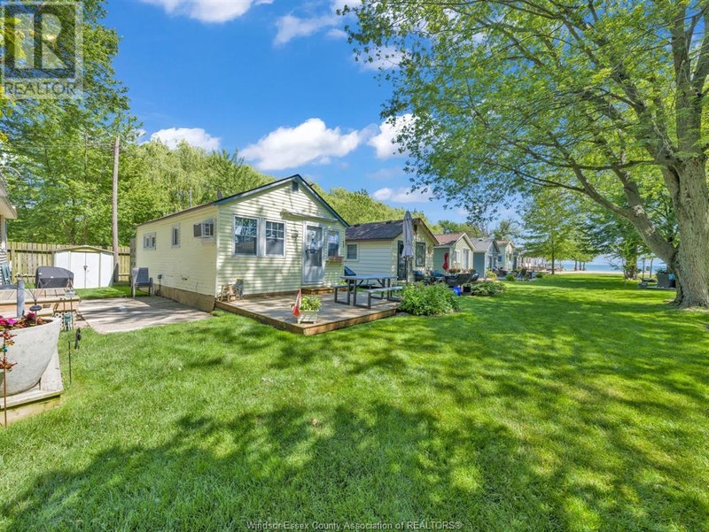 176 PLEASURE BEACH Harrow, Ontario Houses for Sale Windsor Region