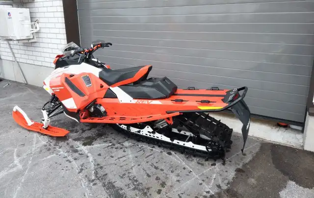2020 SKI DOO RENEGADE BACKCOUNTRY X RS 850 E TEC (FINANCING AVAI in Snowmobiles in Saskatoon - Image 4
