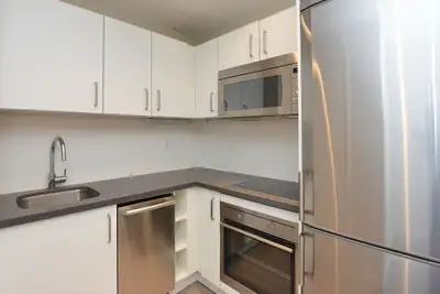 renovated studio, Church and Wellesley - ID 920