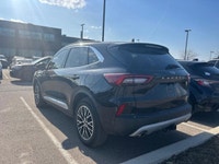 The advertised vehicle price is based on a promotional finance offer. Customers who purchase the veh... (image 3)