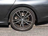 M Sport Package, Sunroof, Heated Seats, Apple CarPlay, Navigation, Remote Start! With near-perfect w... (image 7)