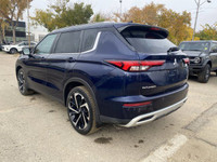 **WE WILL BEAT ANY DEALER IN THE CITY** Recent Arrival! Cosmic Blue Metallic 2022 Mitsubishi Outland... (image 4)