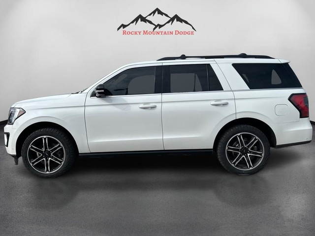 ONE OWNER 2021 FORD EXPEDITION LIMITED 4X4 in Cars & Trucks in Red Deer